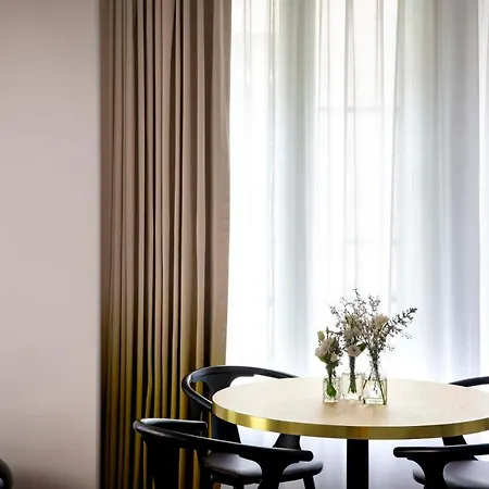 Hotel Bel Ami Parigi
