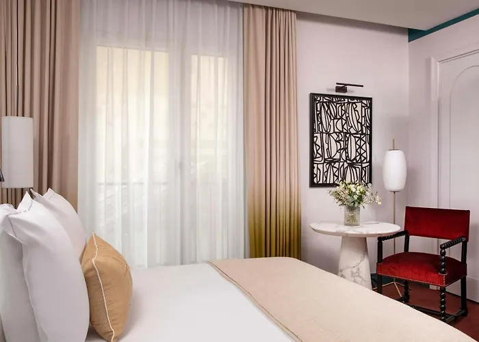 بيل آمي فندق